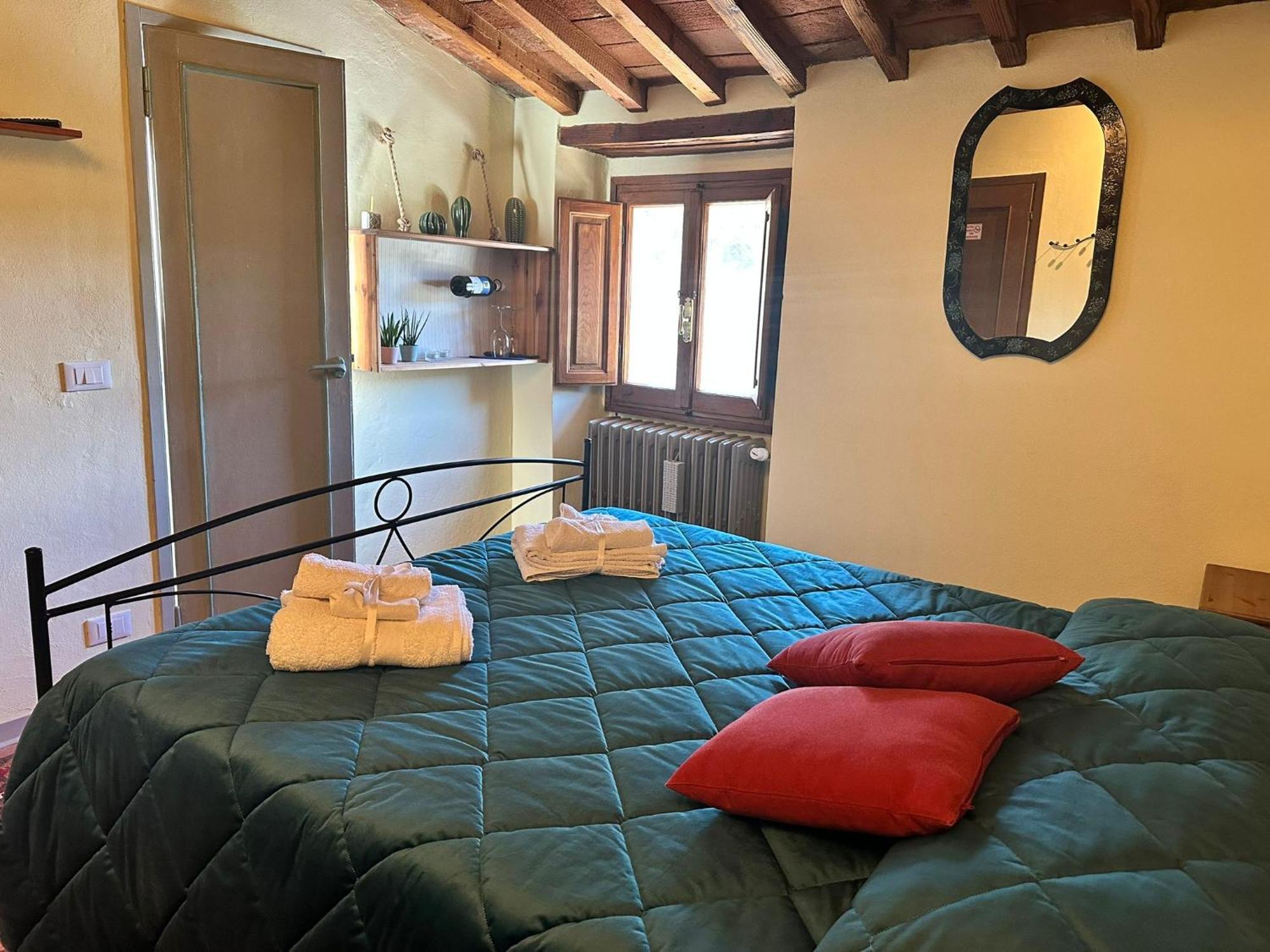 Agriturismo Tassinaia Pontassieve Luaran gambar