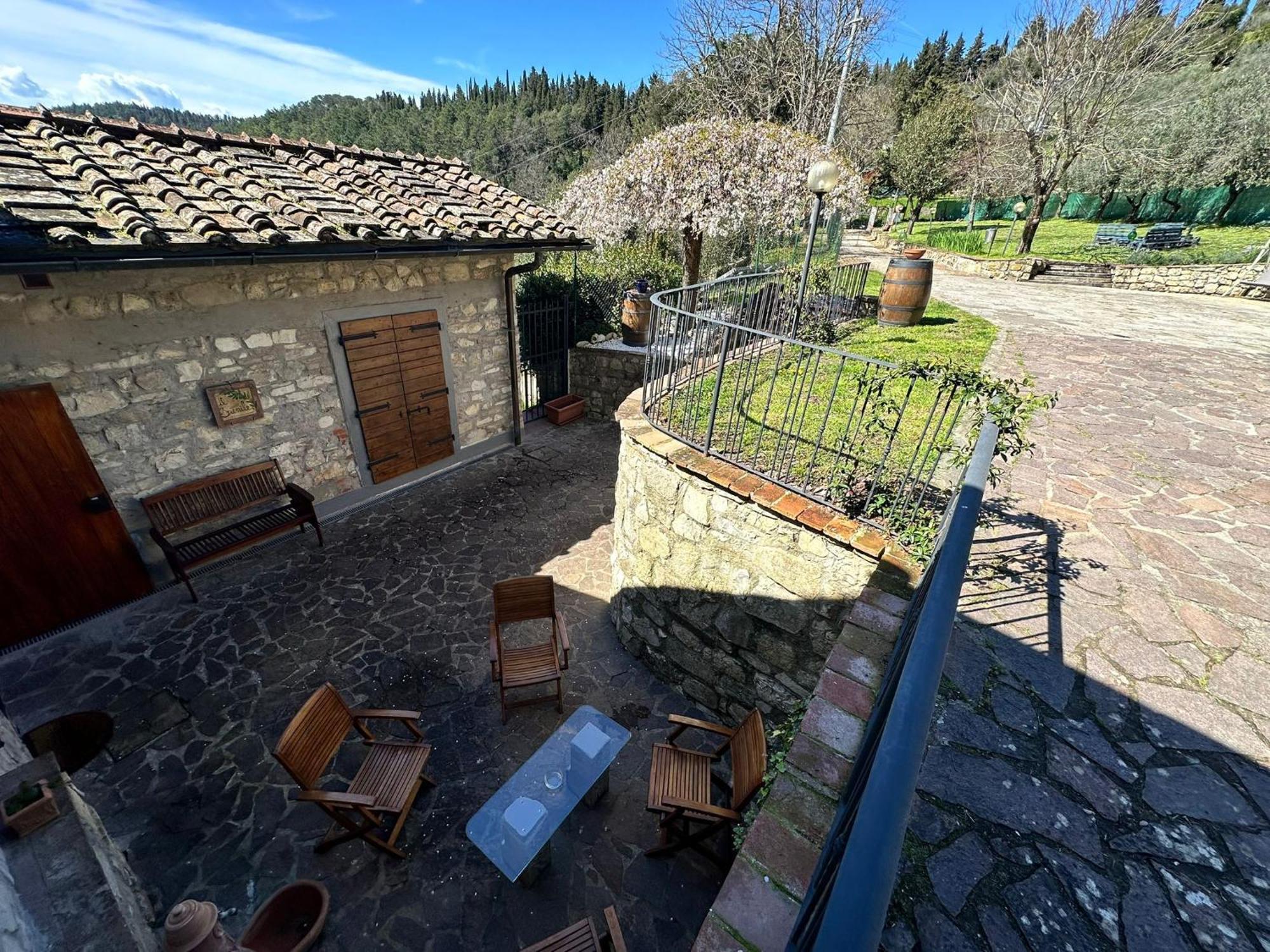 Agriturismo Tassinaia Pontassieve Luaran gambar